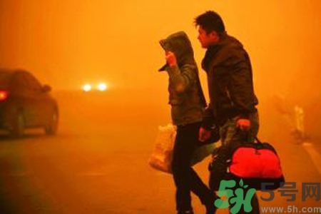 沙塵暴逼近北京到哪里了？遇到沙塵暴怎么辦？