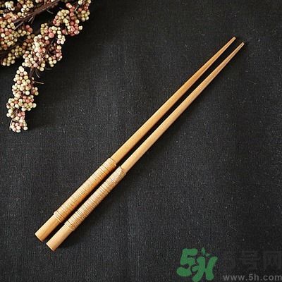 筷子要多久換一次才好？怎么用筷子最健康？
