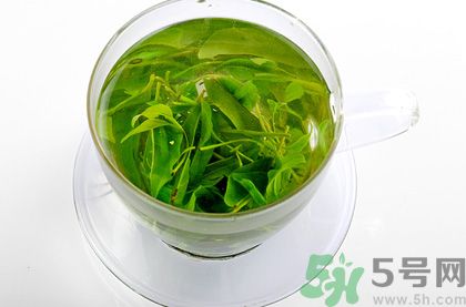 感冒的時(shí)候能喝苦丁茶嗎？感冒為什么不能喝苦丁茶？