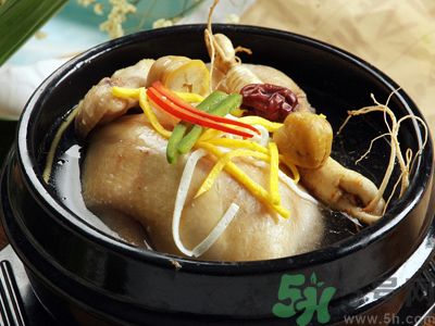 燉雞湯前要焯一下嗎？雞湯怎么燉才最鮮？