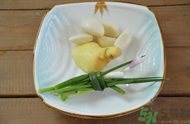 煲湯用什么鍋好？燉雞湯用什么鍋好呢？