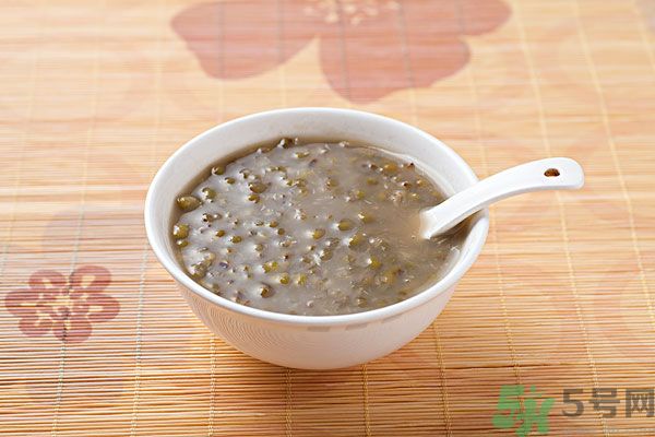綠豆湯有什么功效？綠豆湯有什么禁忌？