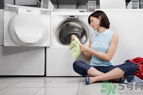 新衣服要不要洗了再穿？新衣服不洗可以穿嗎？