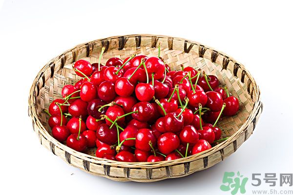 痛風(fēng)能吃櫻桃嗎？痛風(fēng)吃櫻桃可不可以？