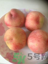 寶寶可以吃桃子嗎？寶寶吃桃子好不好？