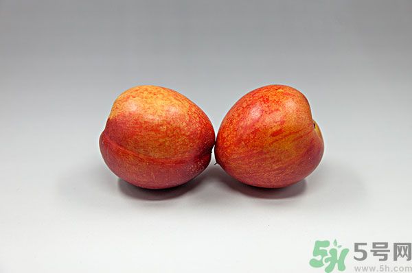 咳嗽能吃桃子嗎？咳嗽吃桃子好嗎？