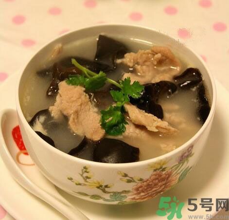 喝啤酒之后可以喝奶茶嗎？喝啤酒之后喝奶茶好嗎？