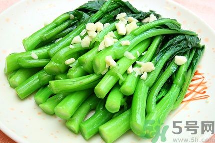 炒青菜為什么發(fā)黑？炒青菜發(fā)黑怎么辦？