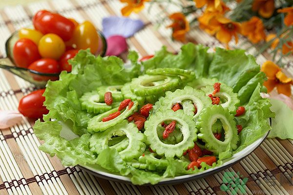 夏天吃苦瓜有什么好處？夏天吃苦瓜好嗎？