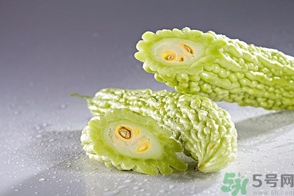 夏天吃苦瓜有什么好處？夏天吃苦瓜好嗎？