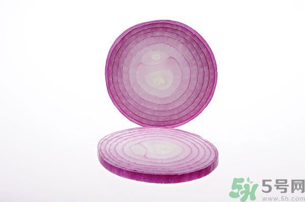 吃洋蔥上火嗎？吃洋蔥會上火嗎？