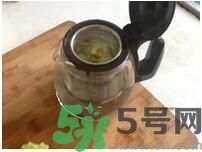 苦瓜泡水喝有什么好處？苦瓜泡水喝好嗎？