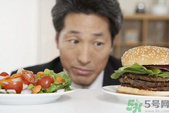 健身前后吃牛肉哪個(gè)部位好？健身前后吃牛肉什么部位好？