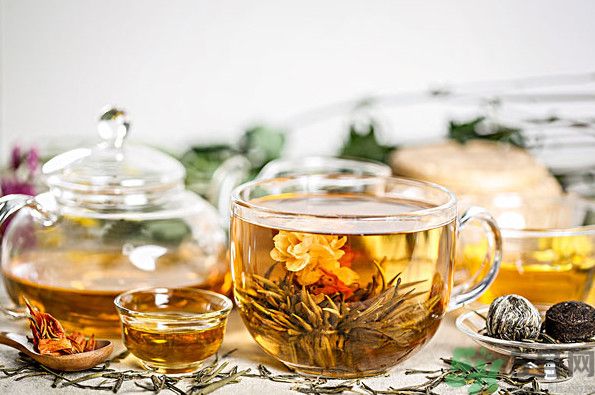 茉莉花綠茶加苦瓜能減肥嗎？茉莉花和苦瓜泡水喝嗎？