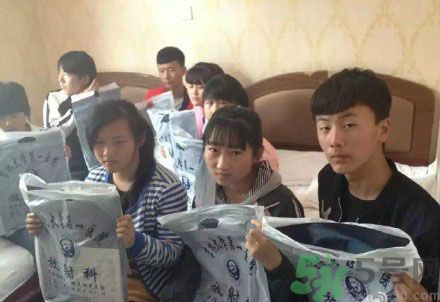 初中生全體甲醛中毒是怎么回事？初中生全體甲醛中毒是哪個(gè)學(xué)校？