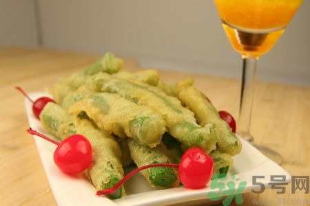 四季豆早期中毒的癥狀有哪些？吃四季豆中毒了怎么辦？