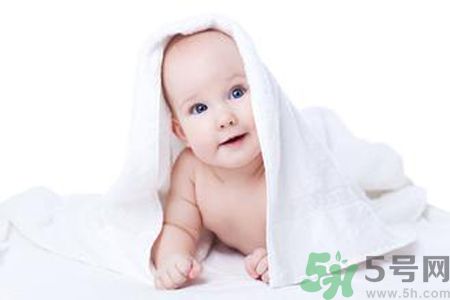 寶寶可以用清涼油嗎？寶寶多大了可以用清涼油？