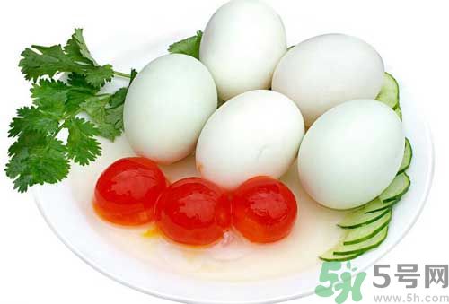 吃咸鴨蛋會(huì)上火嗎？吃咸鴨蛋可以降火嗎？