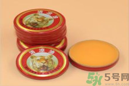 清涼油可以去痘痘嗎？清涼油怎么去痘痘？