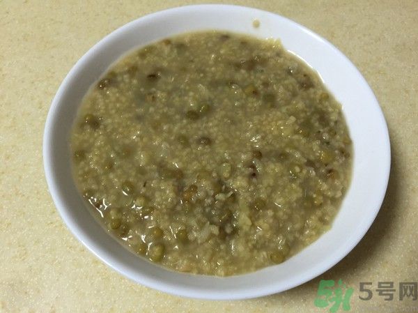 小孩能喝綠豆湯嗎？小孩喝綠豆湯好不好？