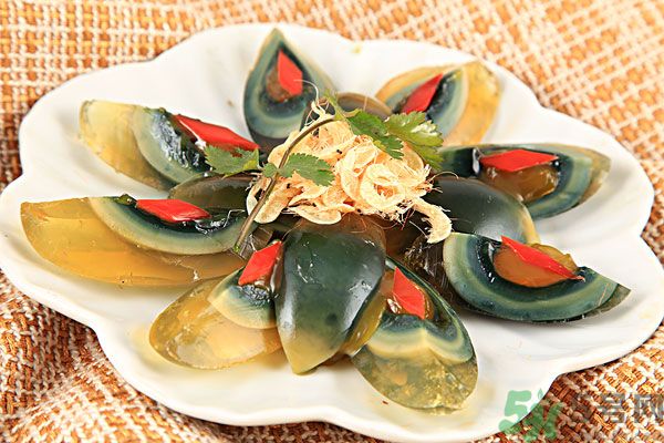 吃皮蛋可以降火嗎？吃皮蛋真的能降火嗎？