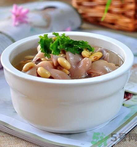 夏天吃黃豆好嗎？夏天吃黃豆有什么好處？