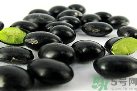 黑豆可以和牛奶一起煮嗎？黑豆和牛奶可以一起吃嗎？