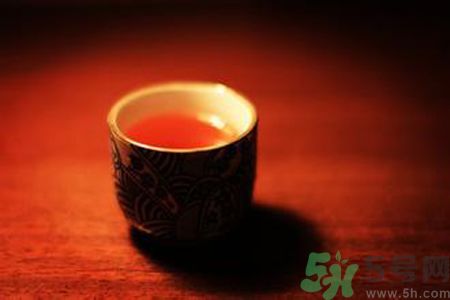 楊梅酒用的什么酒做的？楊梅酒有多少度？