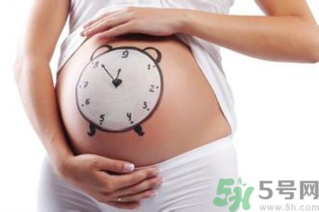 工作的孕婦什么時候停止工作比較好？孕婦可以工作嗎？