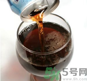 喝可樂治腎結(jié)石嗎？腎結(jié)石可以喝可樂嗎？