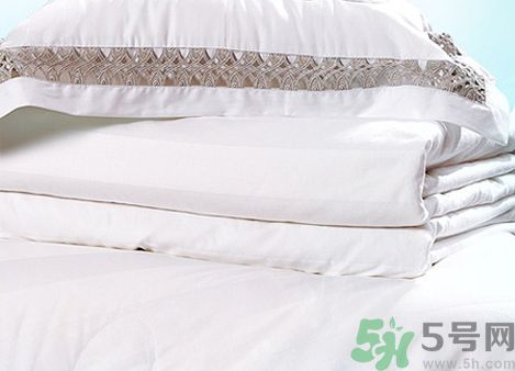 蠶絲被多少錢(qián)一斤?蠶絲被價(jià)格一般是多少?