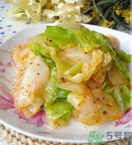 包菜可以生吃嗎？包菜可以涼拌嗎？
