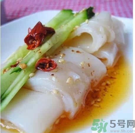 自己在家怎么做涼皮？家常涼皮怎么做？