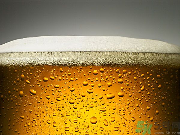 喝啤酒尿多是什么原因？喝啤酒尿多是不是腎不好？