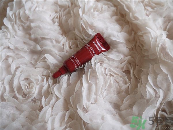 夢(mèng)妝花顏凝時(shí)菁華眼霜好用嗎？夢(mèng)妝花顏凝時(shí)菁華眼霜怎么樣？