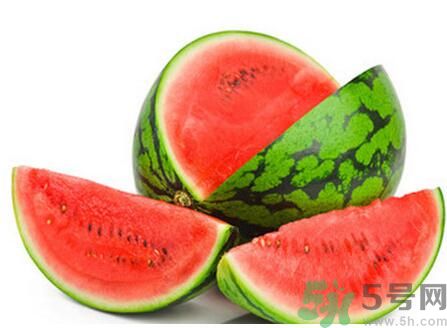 經(jīng)期能吃西瓜嗎？經(jīng)期吃西瓜會(huì)不會(huì)肚子痛？