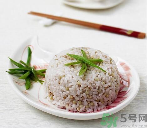 蕎麥可以和大米一起吃嗎？蕎麥能和大米一起吃嗎？