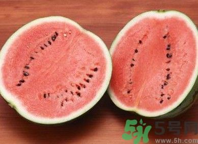 西瓜能和牛奶一起吃嗎？西瓜和牛奶一起吃好嗎？