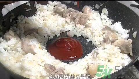 我的滑板鞋蛋包飯怎么做？我的滑板鞋蛋包飯的做法。