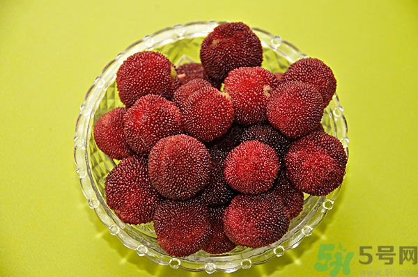 楊梅里面有小蟲怎么洗？楊梅里的蟲子怎么弄出來？