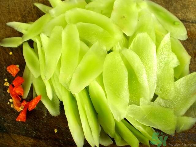 萵筍是涼性的嗎？萵筍是涼性的還是熱性的？
