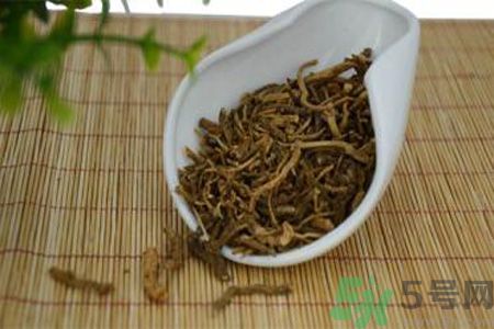 苦菜茶泡水為什么有鹽味？苦菜茶為什么是咸的？