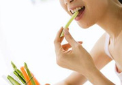 夏天吃什么養(yǎng)胃？夏天養(yǎng)胃要注意什么？