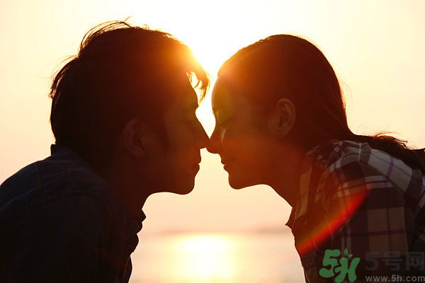 啪啪啪之后小腹痛怎么辦？啪啪啪后為什么會小腹痛？