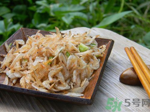 綠豆芽可以和蝦皮一起吃嗎？綠豆芽能和蝦皮一起吃嗎？