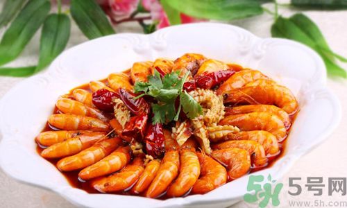 吃粽子可以吃龍蝦嗎？粽子可以和龍蝦一起吃嗎？