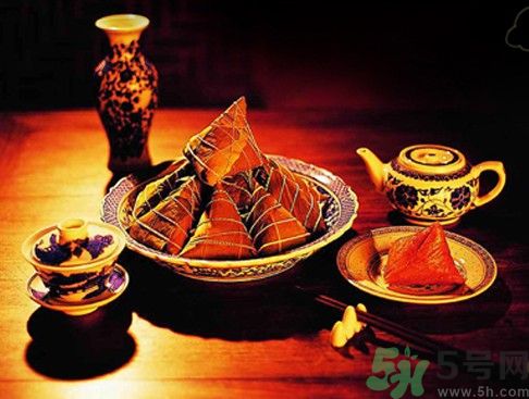 隔夜的粽子可以吃嗎？粽子可以放多久？