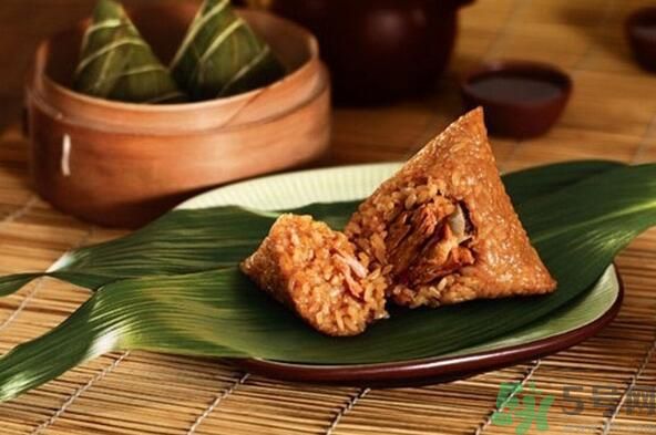 熟粽子泡在水里會(huì)壞嗎？熟粽子為什么要泡在水里？