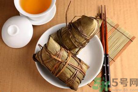 包粽子要放多少堿？包粽子堿放多了怎么辦？