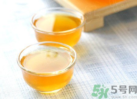 決明子泡水喝可以降火嗎？喝決明子茶可以清火嗎？